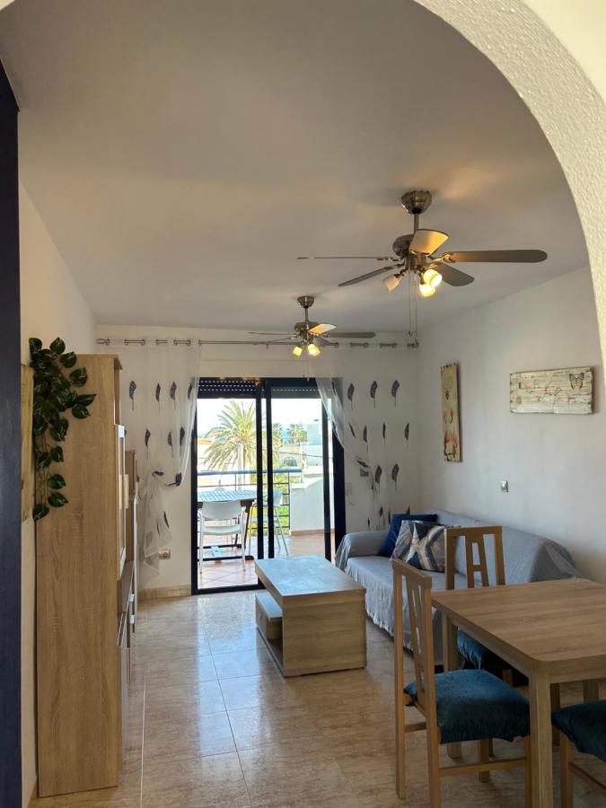 Sunny Breeze Apartment *